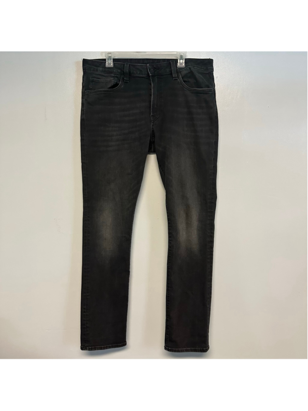 Buffalo David Bitton Slim Jeans size 36x32 Black straight leg